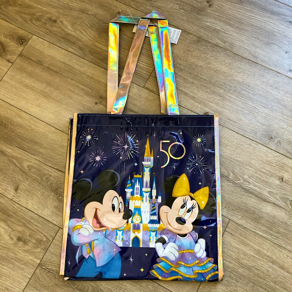 ✨NEW✨ Disney Medium Sized Tote